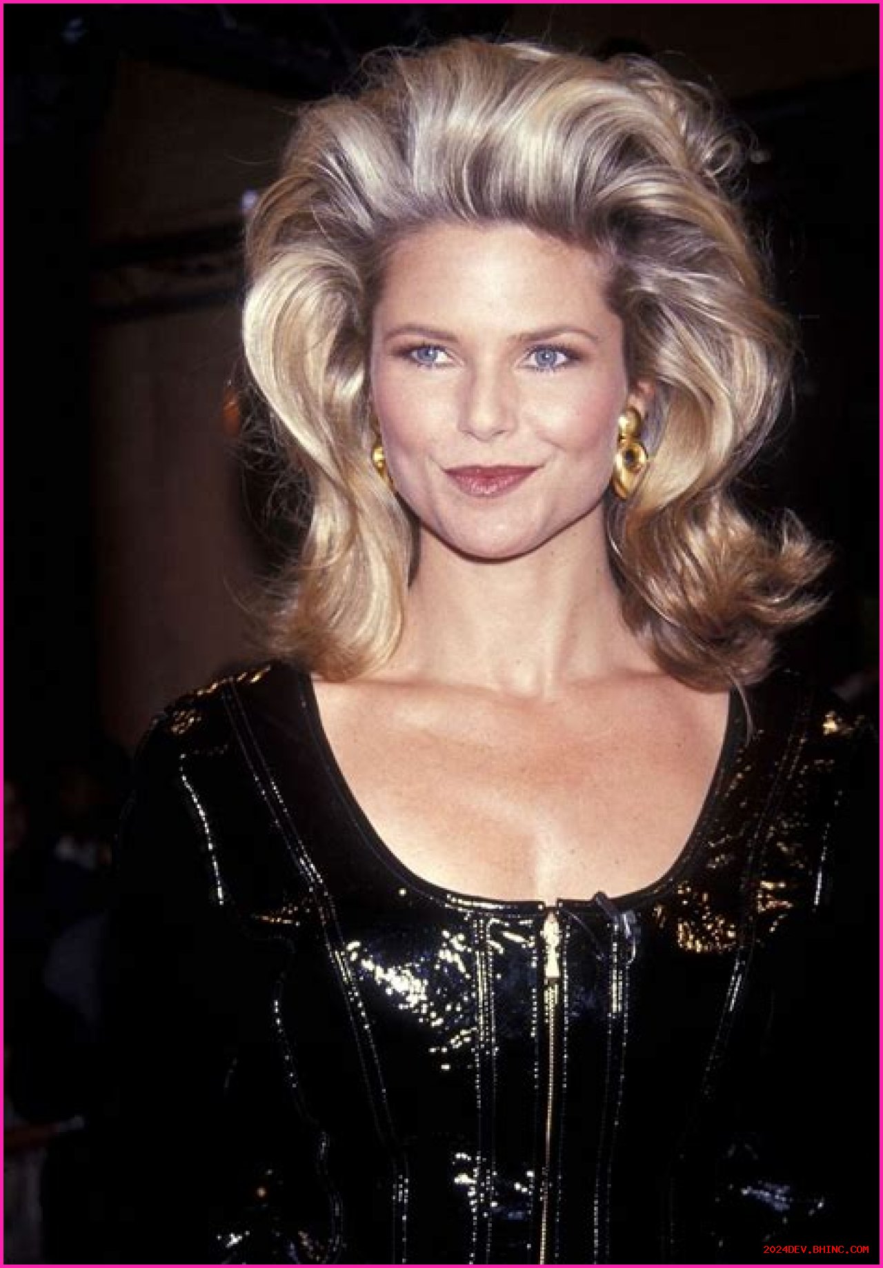 Christie Brinkley Bikini Photos: Model's Best Swimsuit Pictures 