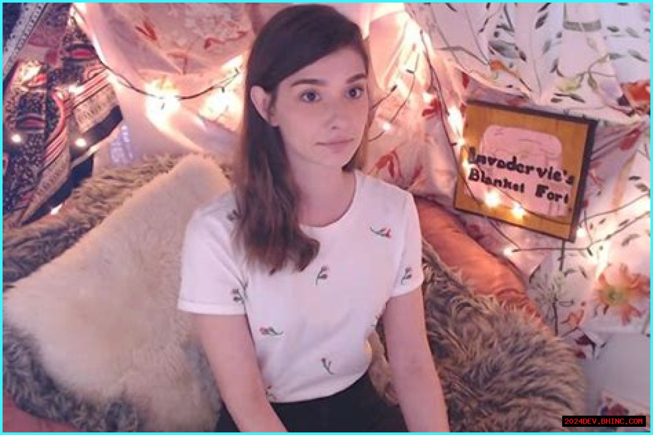InvaderVie: Twitch, Age, Real Name, Net Worth!