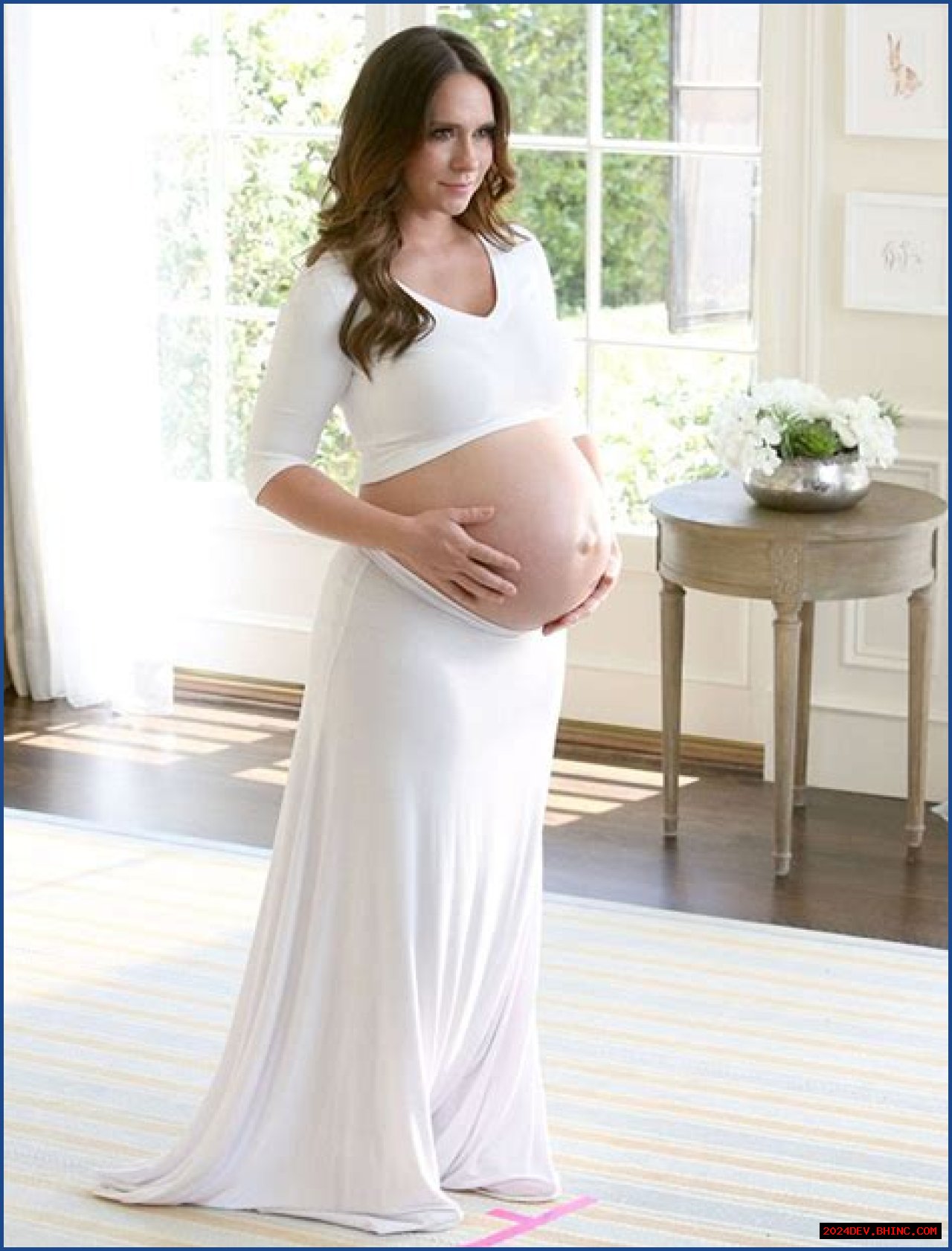Jennifer Love Hewitt Pregnant With Baby No. 2! - In Touch Weekly