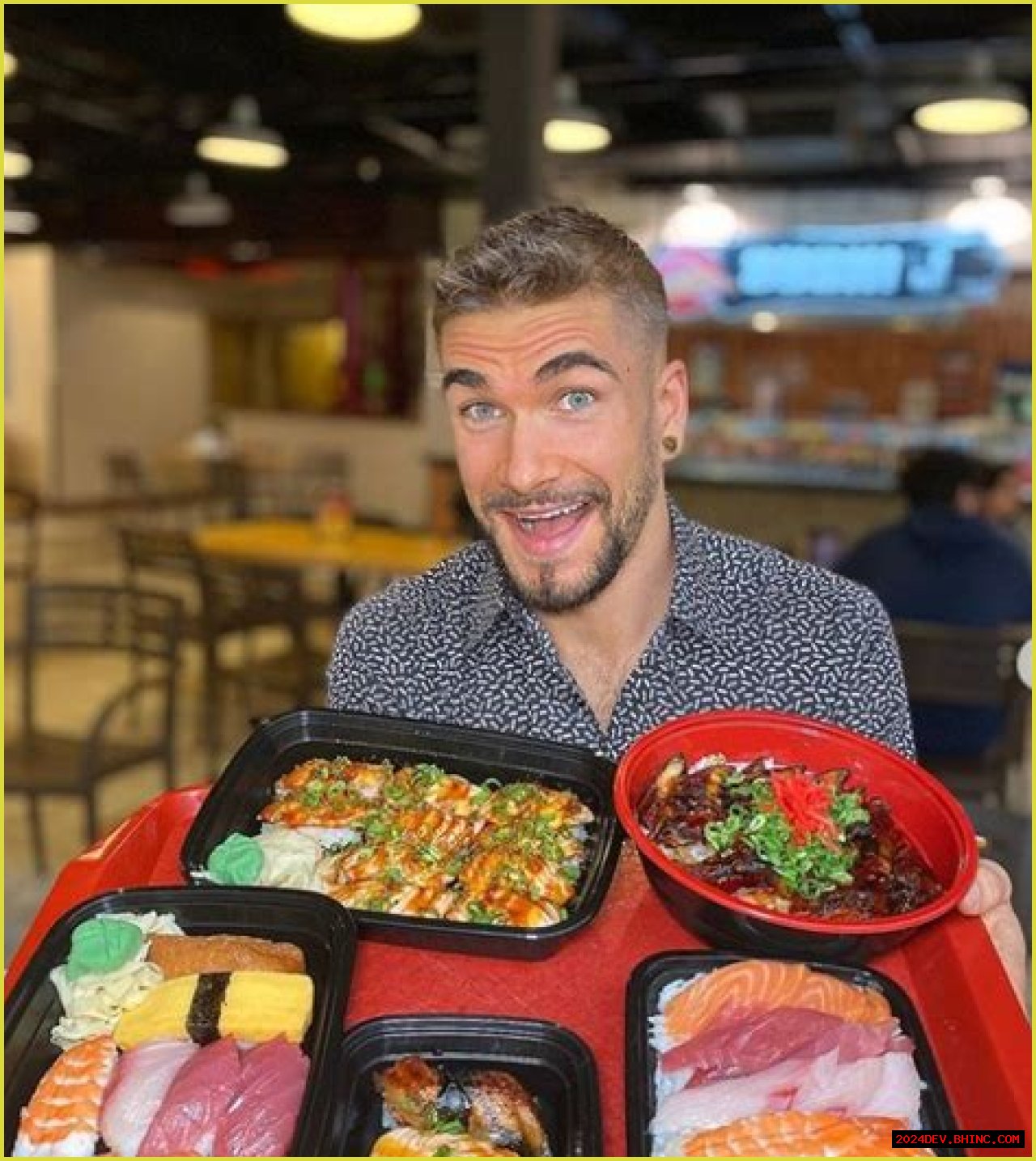 Joel Hansen: YouTuber, Age, Wife, Bio, Net Worth!