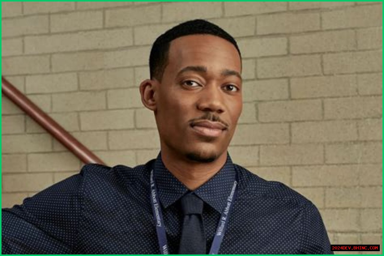 Tyler James Williams Height – Everything to Know