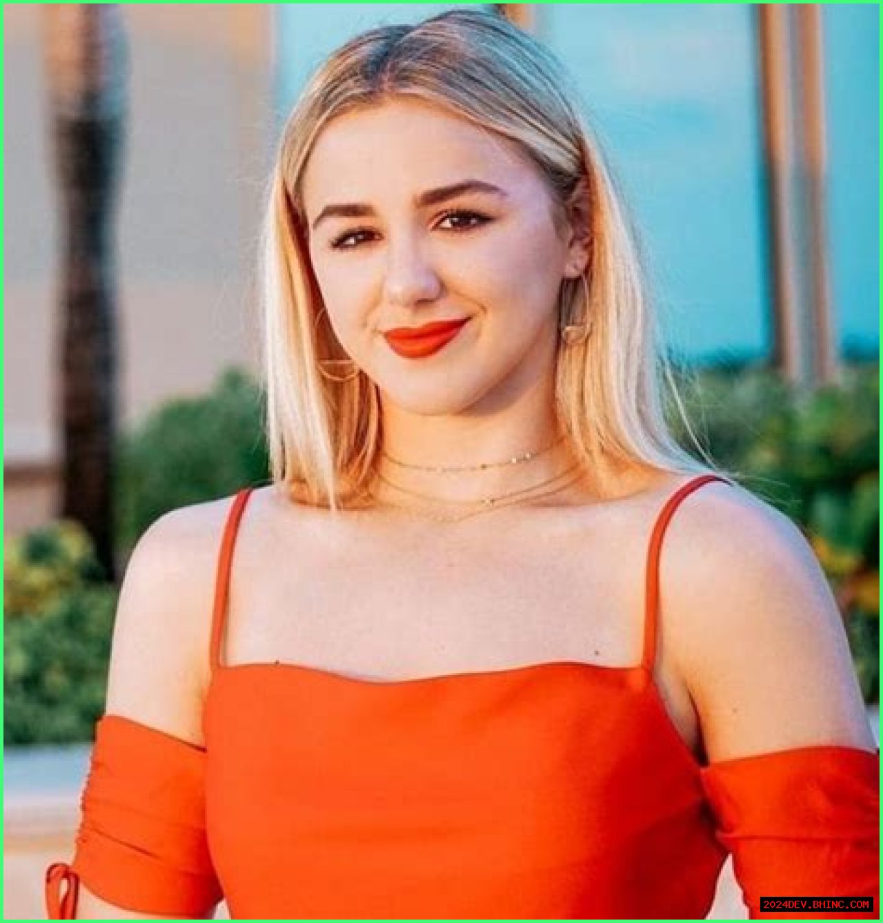 What is Chloe Lukasiak’s Net Worth: Biography, Net Worth & more