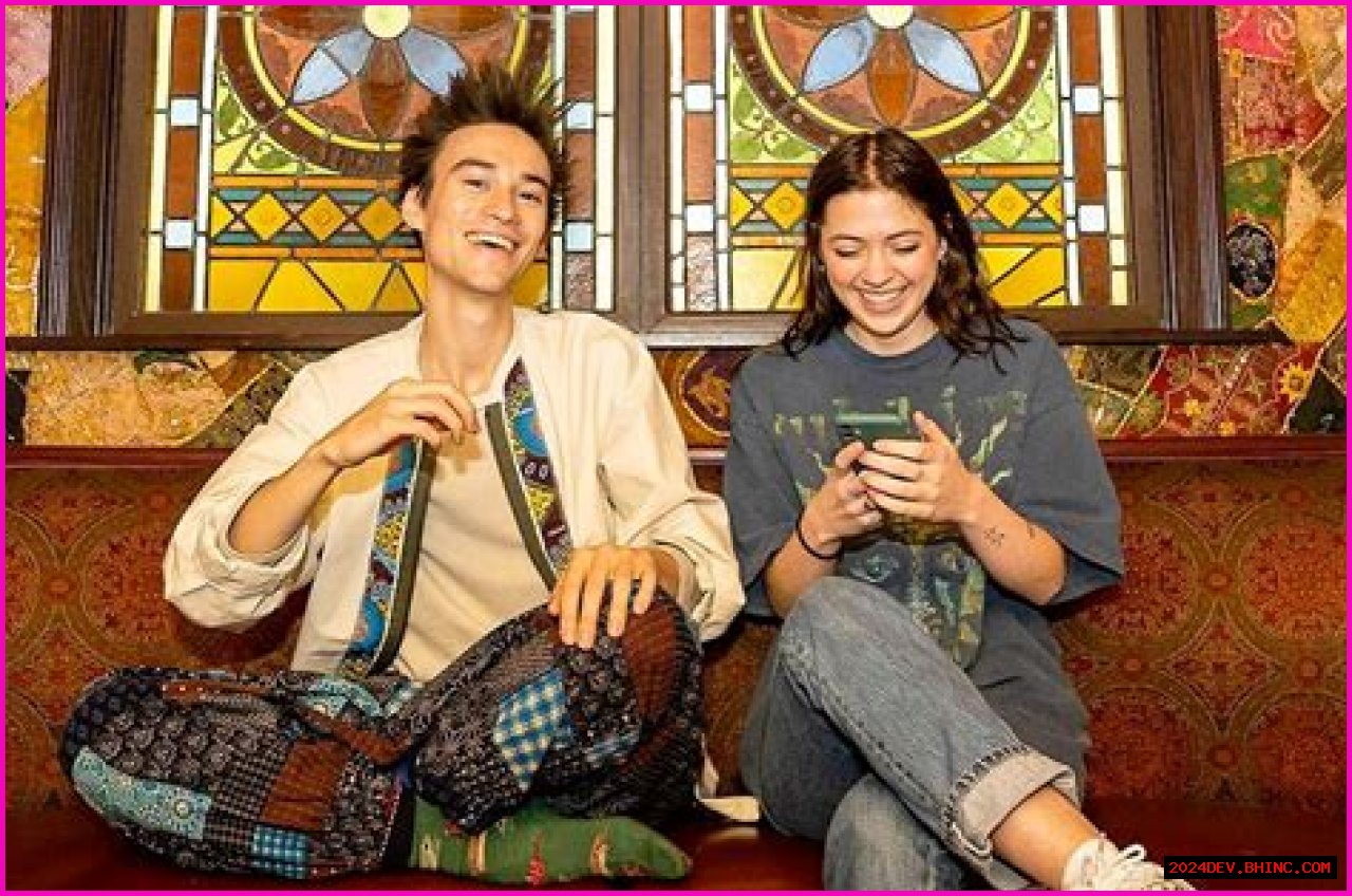 Who is Jacob Collier Dating Now? Current Relationship Status, Past Relationships, Rumors, and Facts